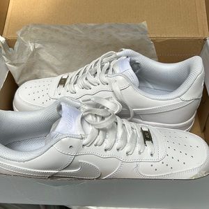 New Nike AF1 men’s size 10